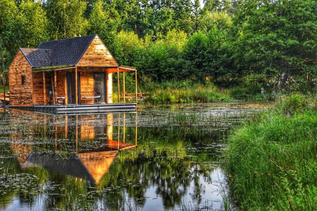 Heather Hut, Off-Grid Cottage On A Pond+2 Ha Darzkowo Екстер'єр фото
